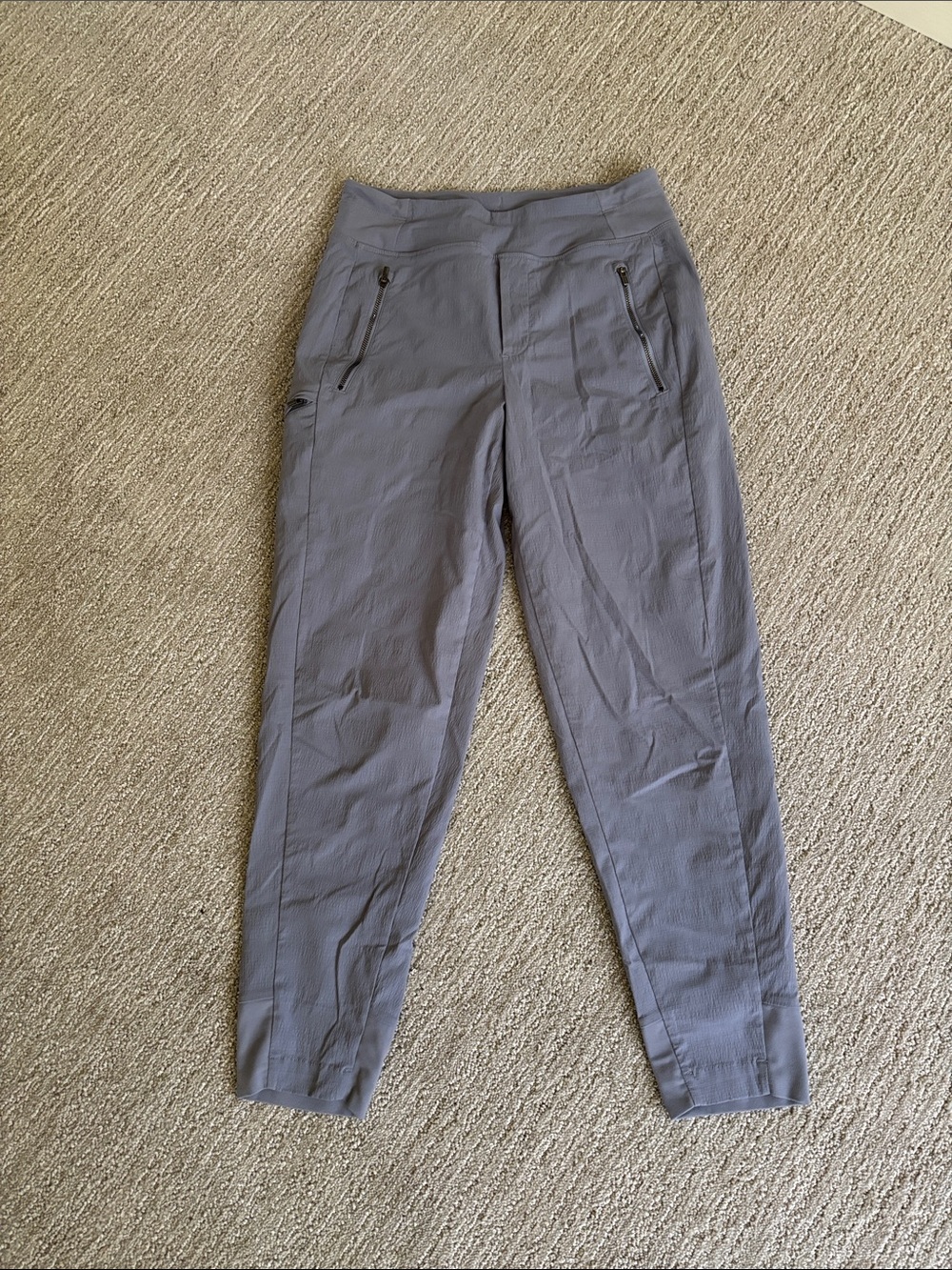 Athleta Light Gray Silver Trekkie North Joggers 0P